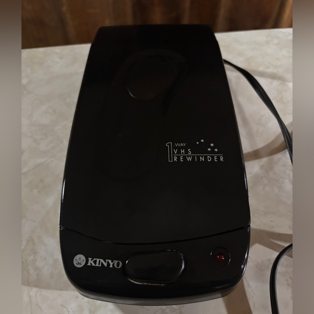 Kinyo Black VHS Rewinder video rewind plug in